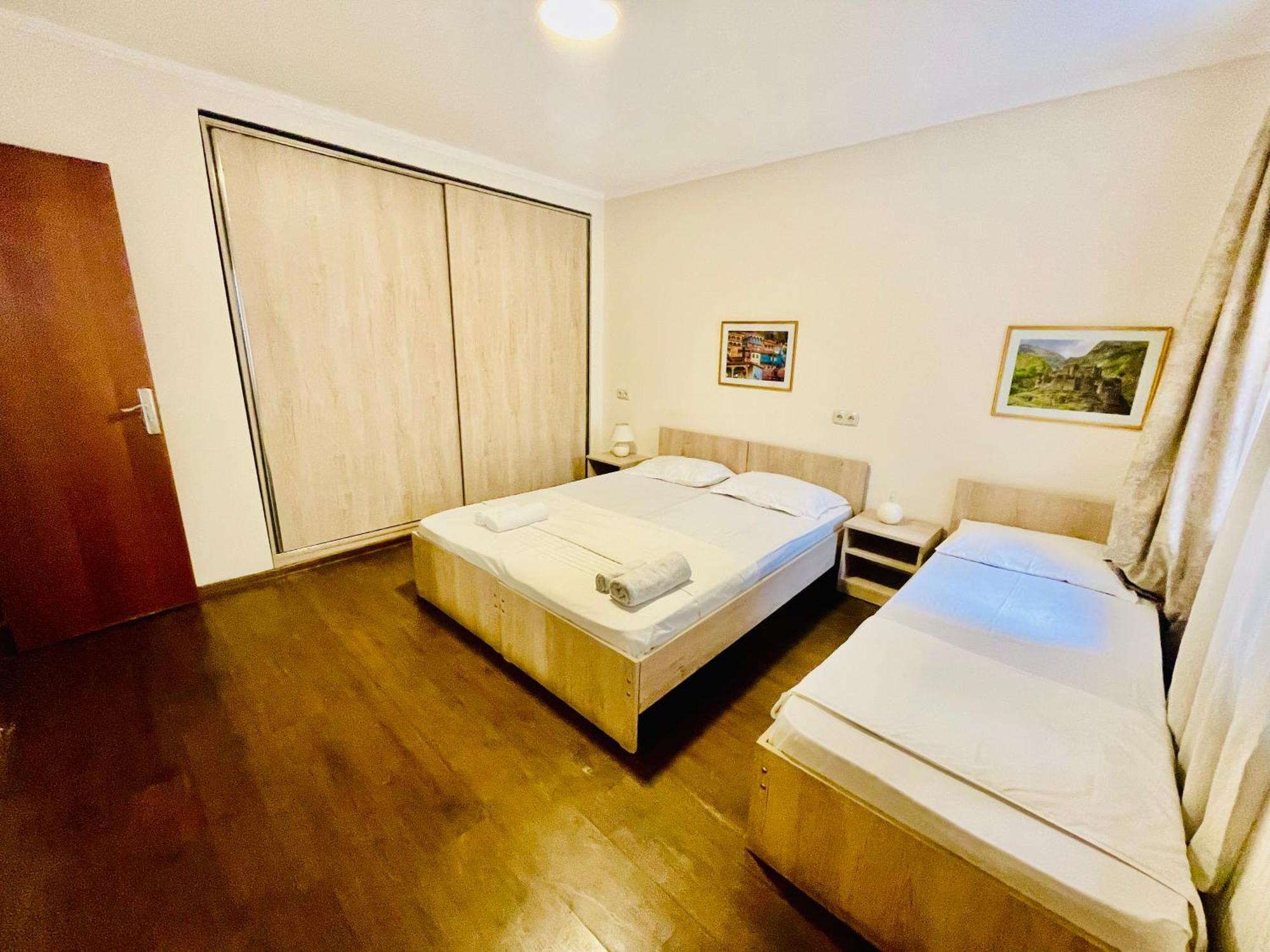 Albergue Bon Voyage Tiflis Exterior foto