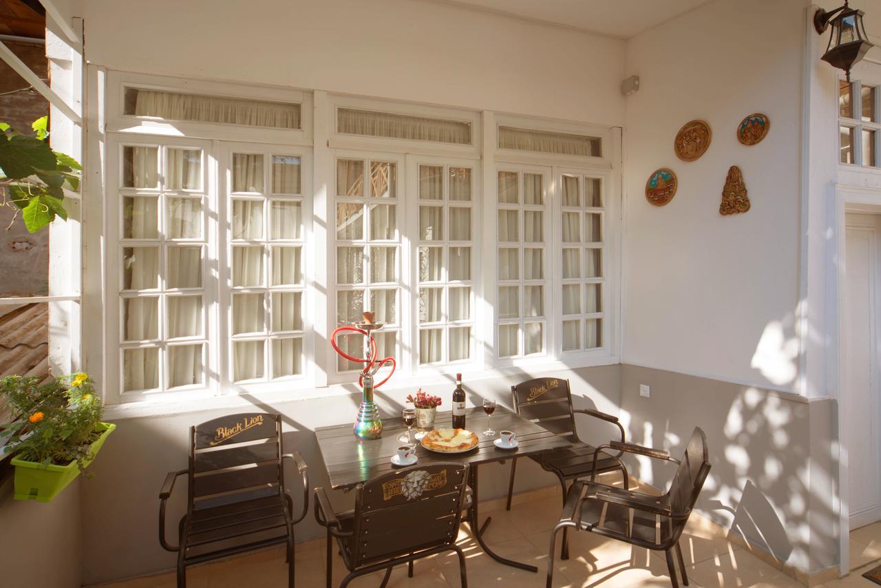 Albergue Bon Voyage Tiflis Exterior foto